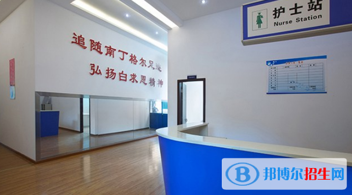  重庆2022年初中生上卫校好不好