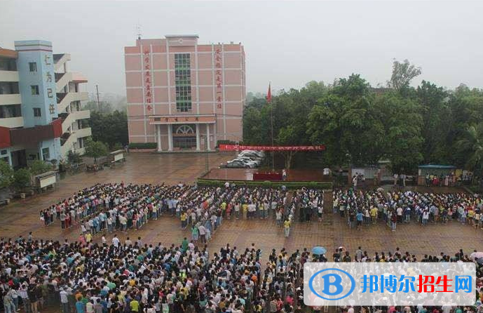 荣昌中学新校区图片