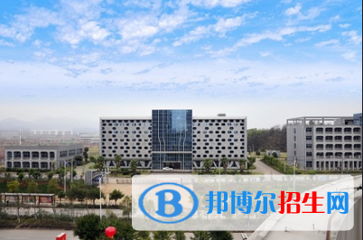 江西2020年初中生可以读的铁路学校
