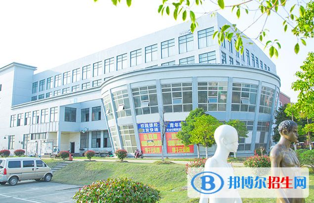 江西2020年初中生报什么铁路学校好