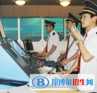 河南2020年男生读铁路学校有前途吗