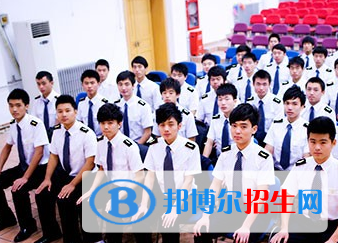 河南2020年男生读铁路学校学什么专业好