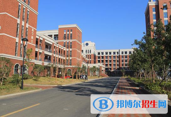 富阳职业教育中心2020年招生办联系电话
