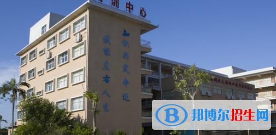 南宁海丰职业技术学校地址在哪里