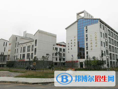 江西井冈山经贸学校怎么样、好不好