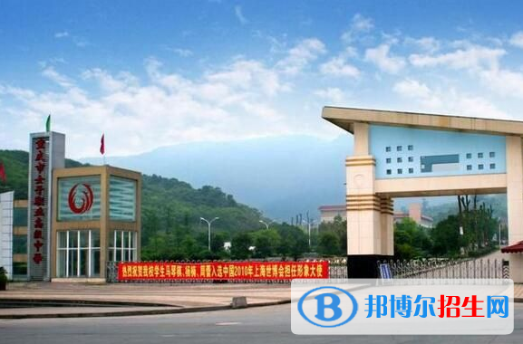  重庆2022年初中生不去卫校怎么办