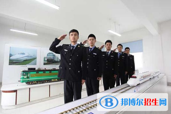 湖北2020年哪个学校有铁路学校