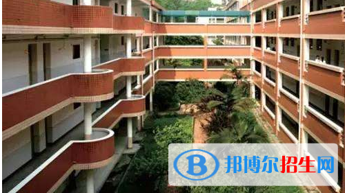 重庆现代技工学校网站网址