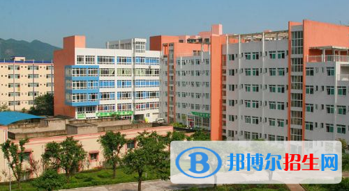 重庆现代技工学校怎么样、好不好