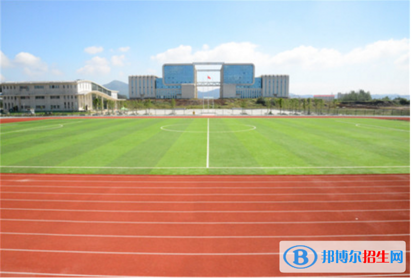 襄阳汽车职业技术学院3