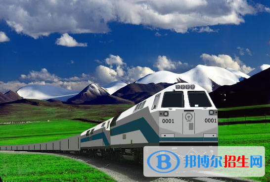湖北2020年初中生女生读什么铁路学校好