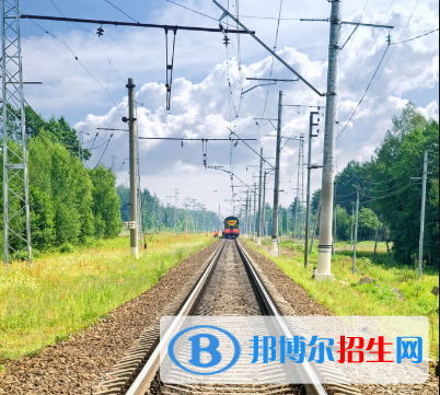 湖北2020年初中生读什么铁路学校最好