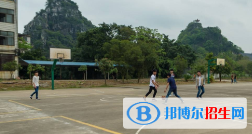 贵港电子科技职业技术学校地址在哪里