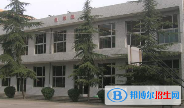贵州2020年幼师学校好还是大专好