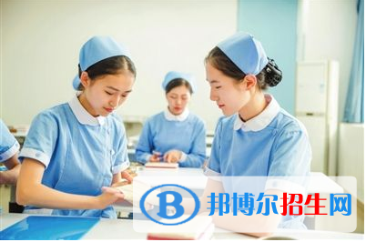 重庆2022年卫校有什么专业适合女生