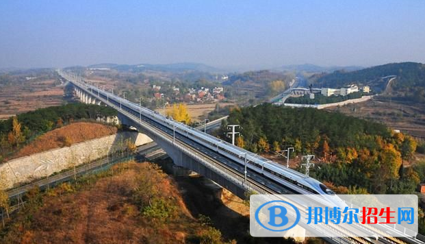 湖北2020年铁路学校读什么专业有前途