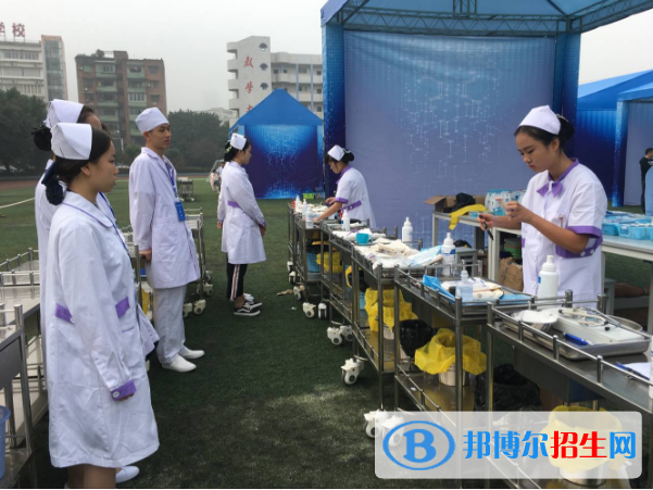 重庆2022年哪个卫校比较好