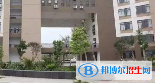 广西艺术学院附属中等艺术学校怎么样、好不好