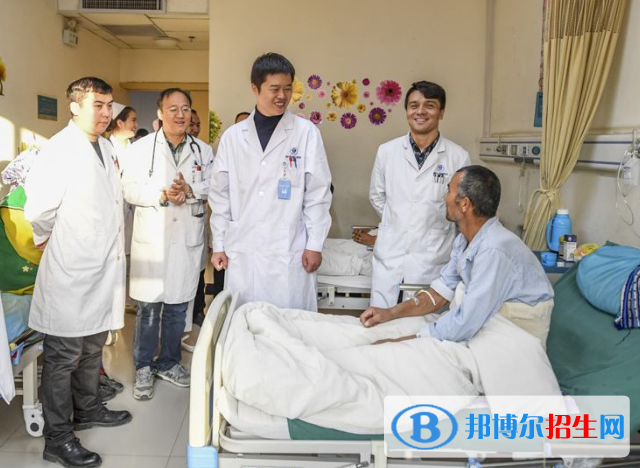 重庆2022年去读卫校学什么对以后好一点