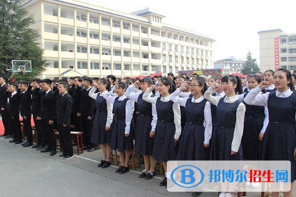 麻城工业学校1
