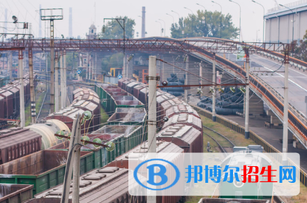 江西2020年读铁路学校学什么好