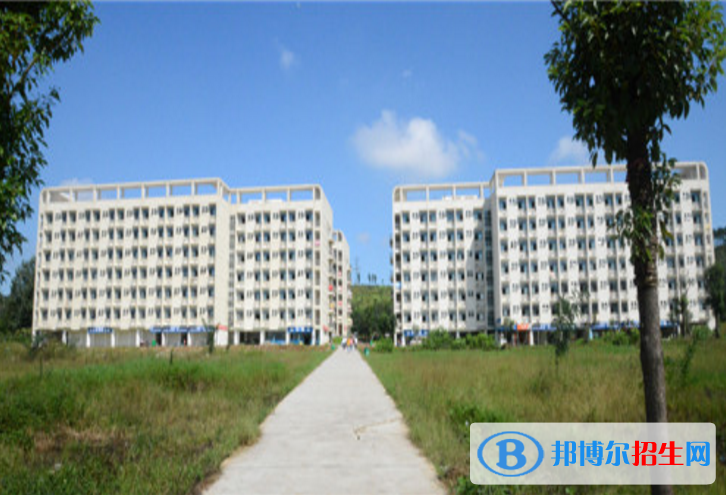 襄阳汽车职业技术学院2