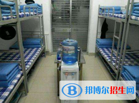 重庆华阳技工学校2020年宿舍条件