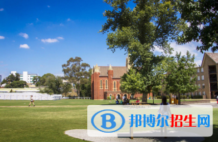 昆明市体育学校怎么样、好不好