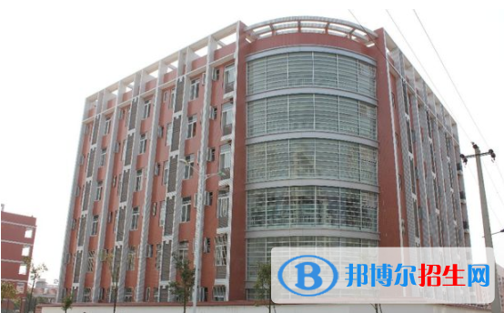 四川三台第一中学