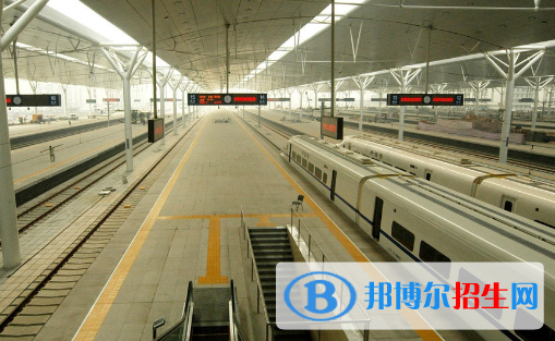 重庆2022年读铁路学校学什么专业好