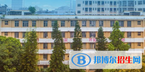 广西玉林财经学校网站网址 