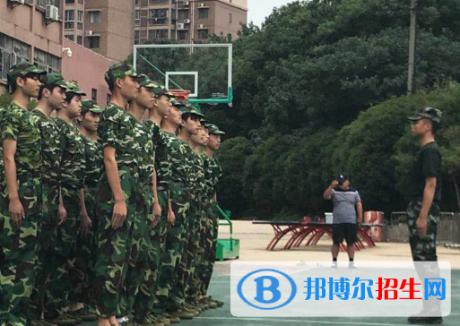 南昌铁航交通卫生职业学校2020年招生办联系电话