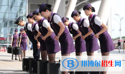 重庆2022年女生在铁路学校学什么好