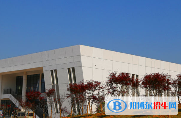 湖北三峡技师学院地址在哪里