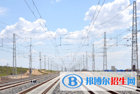 重庆2022年铁路学校中专升大专考什么