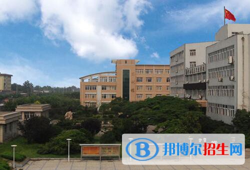 河南医药卫生学校2021年招生办联系电话