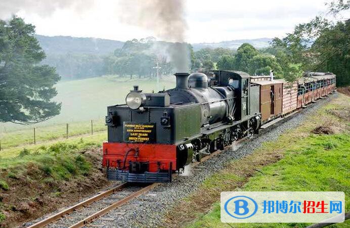贵州2020年职高好还是铁路学校好