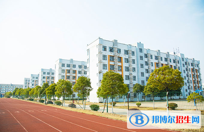 南昌2020年女生学铁路学校怎么样