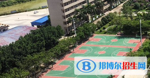 广西工商技师学院网站网址