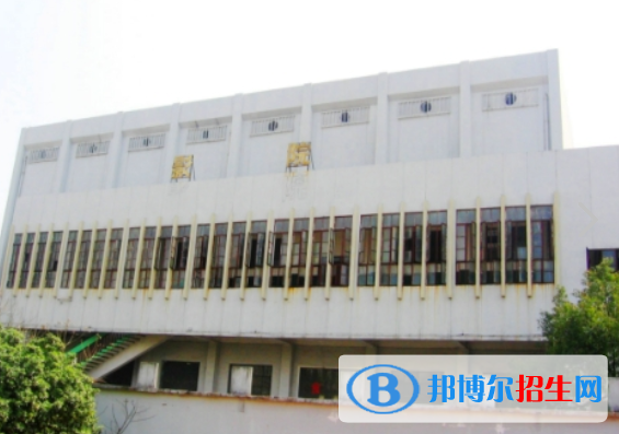 南昌2020年初中生能学铁路学校吗