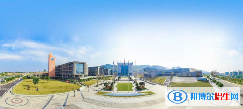 成都2020年200分能上铁路学校吗