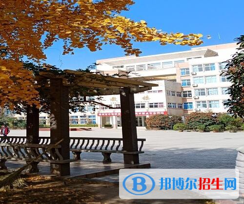 郑州商贸管理学校2021年有那些专业