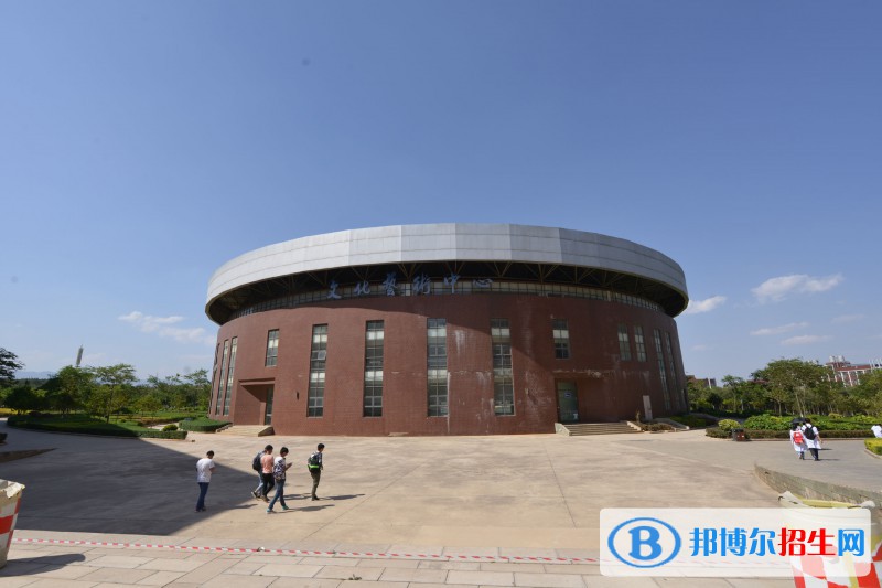 校园图片2 - 副本