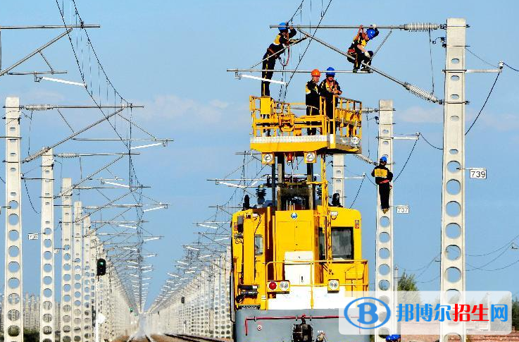 南昌2020年男生上铁路学校学什么好