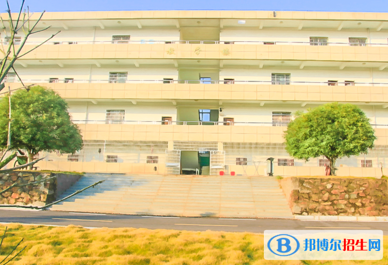 南昌2020年男生可以读铁路学校吗