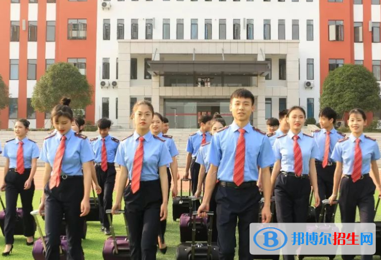 南昌2020年男生读什么铁路学校