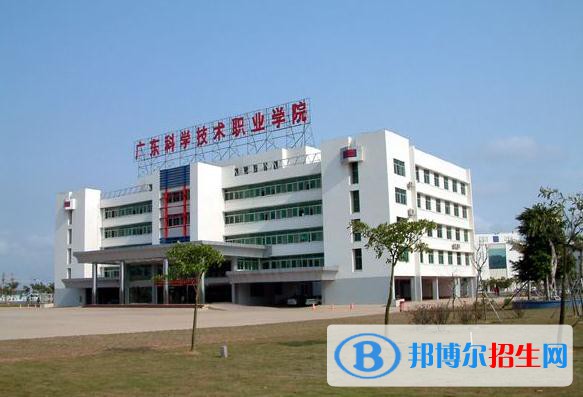 广州2020年初中生能考汽修学校吗