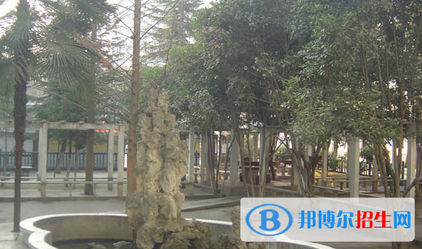 竹山职业技术集团学校1