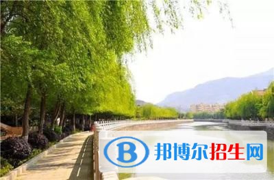 凤庆县职业高级中学2020年有哪些专业