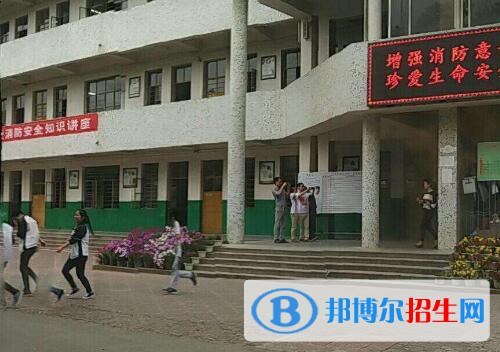 钟祥高级技工学校2020年宿舍条件